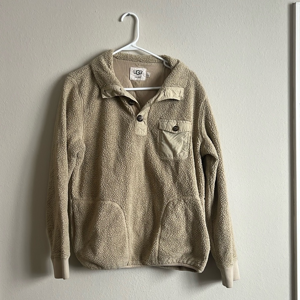 UGG fleece pullover